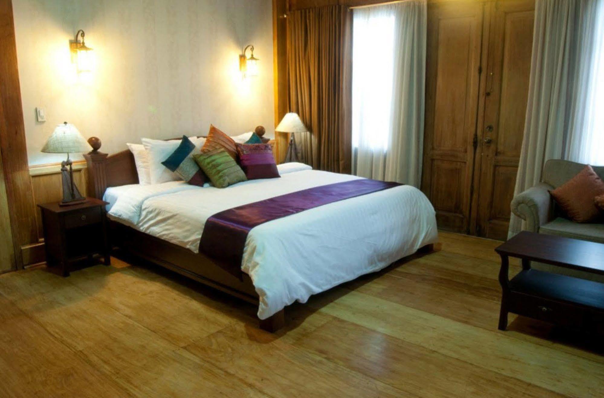 Heritage Mansion Hotel Baguio City Esterno foto